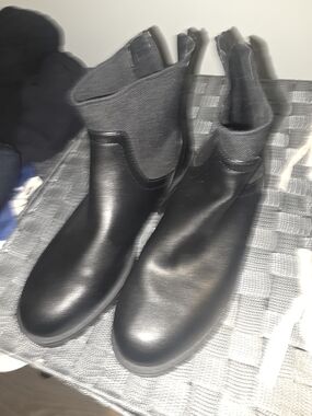 LC Lauren Conrad Minimalist Black Ankle Boots